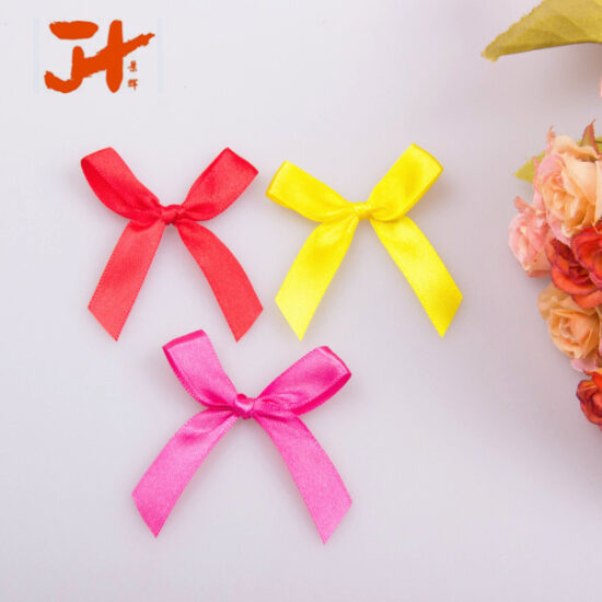 4cm handmade satin ribbon rose for DIY and garment decoration