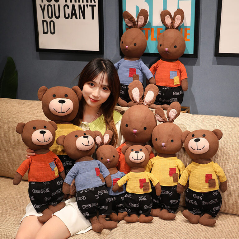 British Style Teddy Bear Plush Toy in T-Shirt for Girls and Gifts